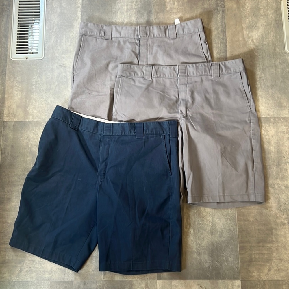 Dickies Shorts Mens size 40